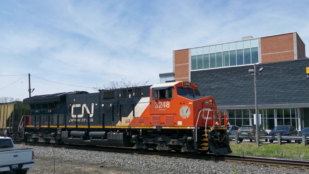 CN 3248